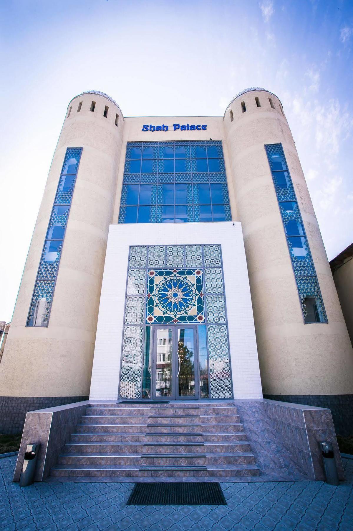 Shah Palace Hotel Bishkek Exterior photo