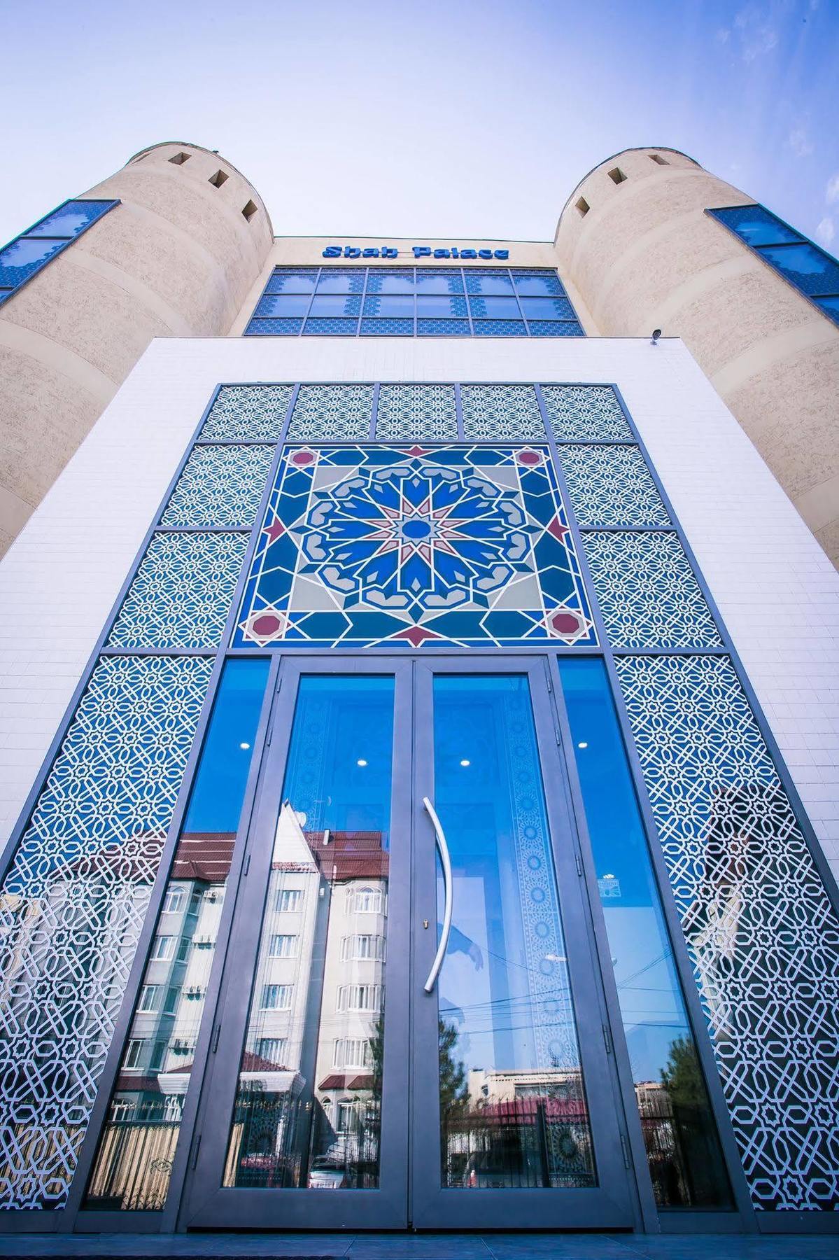 Shah Palace Hotel Bishkek Exterior photo
